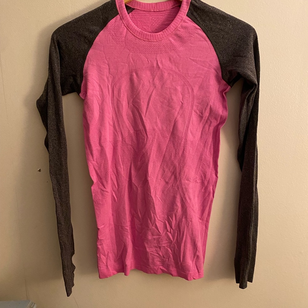 Pink and gray lululemon long sleeve top